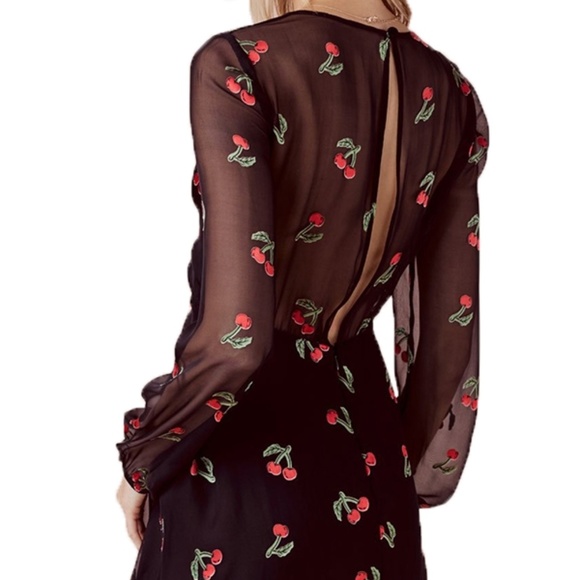 🍒NWT🍒 FL&L CHERRY PRINT DRESS - Picture 4 of 12